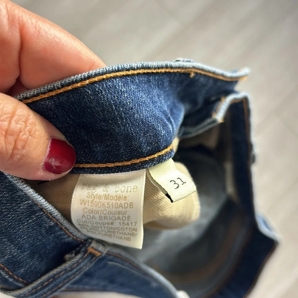 Rag & Bone Dre Distressed Jeans Size 31 in color Ada Brigade - Picture 10 of 15